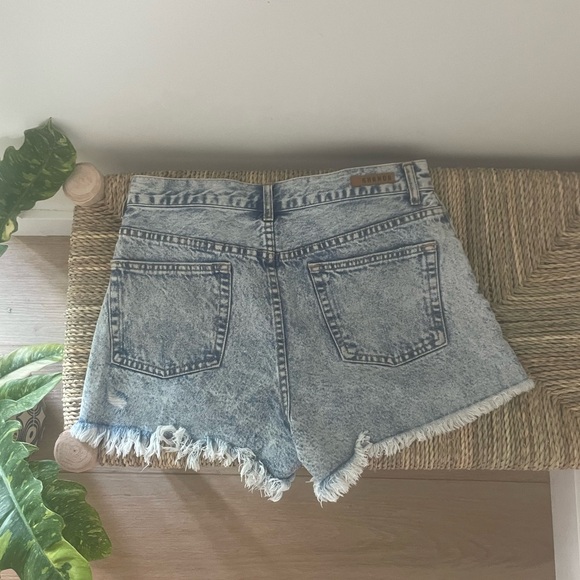 Ghanda Jean shorts - Picture 2 of 3